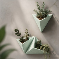 VERTEX™ Pot de fleurs mural design en béton fibré